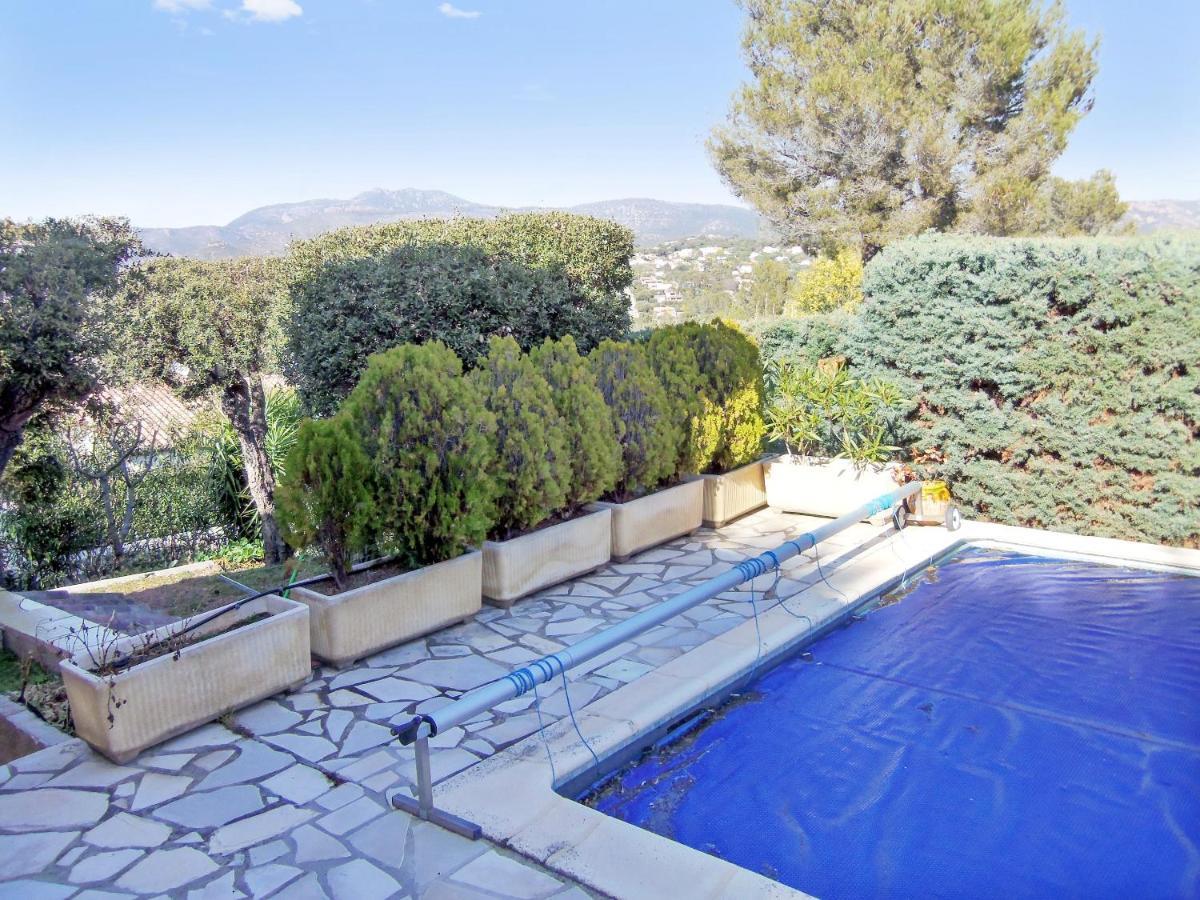 Villa Avec Piscine A Saint-Raphael Et Vue Sur La Montagne Saint-Raphael (Var) Exterior foto